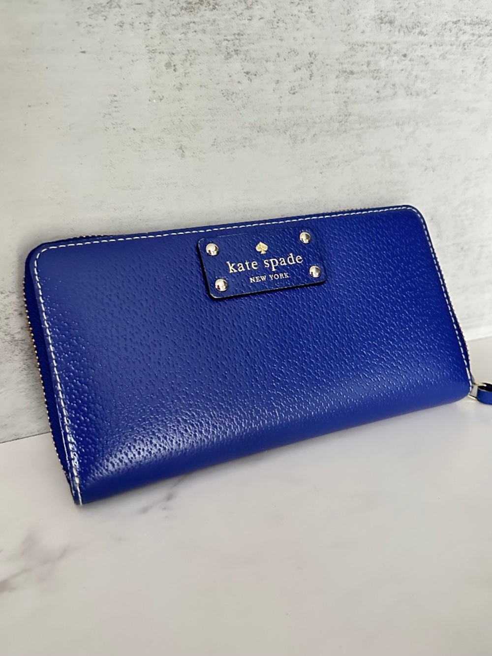 Kate Spade New York “Neda” Zip-Around Wallet – Blue 💙